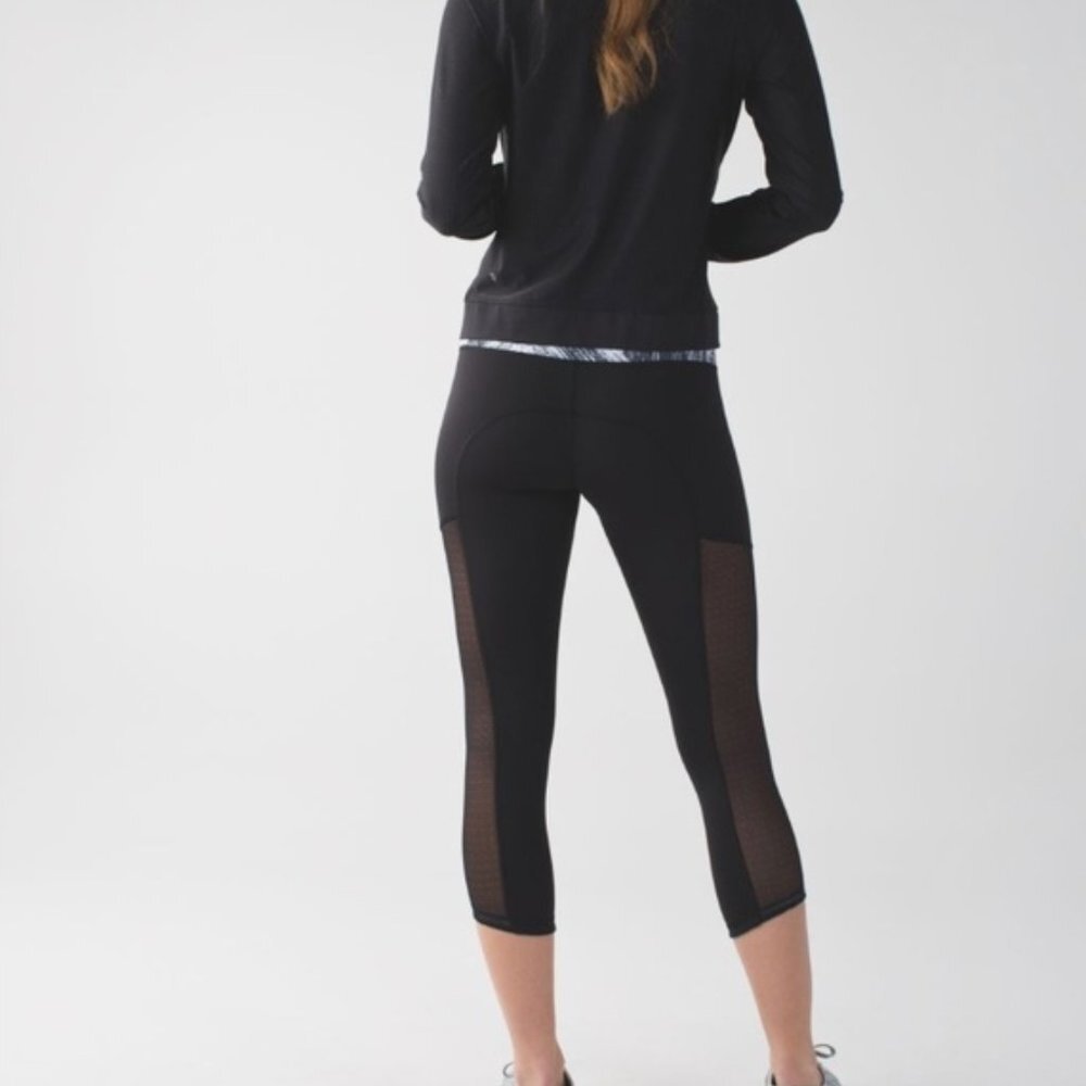 Lululemon Hot To Street Crop Leggings Heat Wave White Black Mesh Yoga Pants 6 - Picture 2 of 8